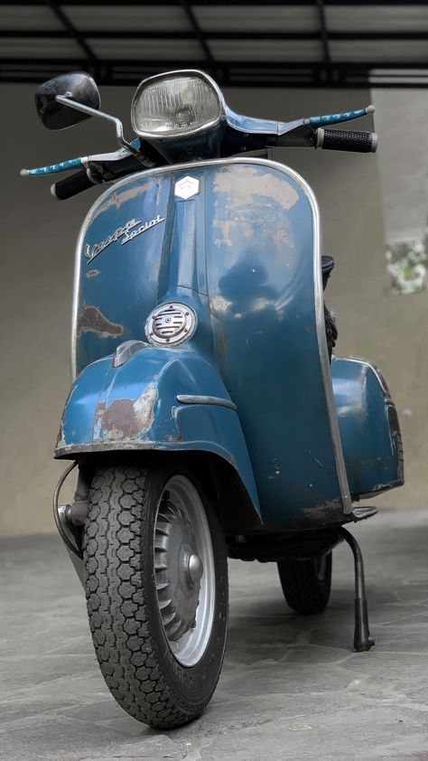 Vespa Sprint 150, Vespa Vintage Italy, Vespa Super, Vespa 150, Italian Scooter, Vintage Vespa, Vespa Retro, Vespa Sprint, Lambretta Scooter