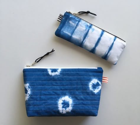 s.o.t.a.k handmade Cloth Pouch, Tie Dye Products, Fabric Products Ideas, Casual Indigo Cotton Bag, Tie Dye Bags Totes, Indigo Resist Dyeing, Mode Batik, Simple Pouch, Shibori With Natural Dye