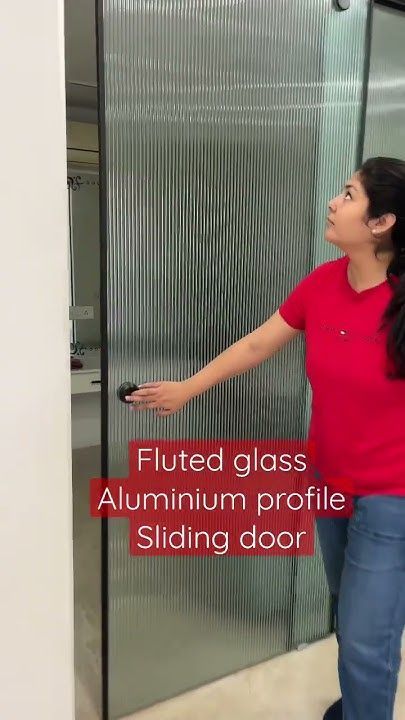 Fluted Sliding Door, Mandir Sliding Door Design, Fluted Glass Sliding Door, Sliding Door Aluminium, Fluted Glass Door, Aluminium Glass Door, Glass Aluminium, Aluminium Sliding Doors, Home Door Design