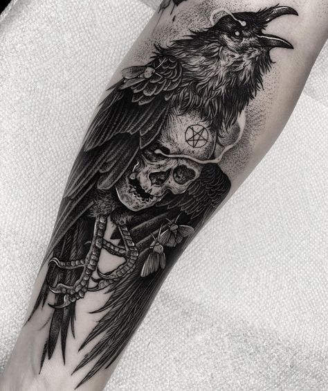 Creepy Crow Tattoo, Crow And Skull Tattoo, Macabre Tattoos, Gothic Tattoo Men, Crow Tattoo For Men, Macabre Tattoo, Black Crow Tattoos, Victorian Witch, Crow Tattoo Design