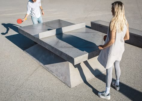 Outdoor Table Tennis Table, Concrete Bathtub, Ping Pong Tables, Concrete Table, Pong Table, Urban Furniture, Sculptural Object, Bench Designs, Street Furniture