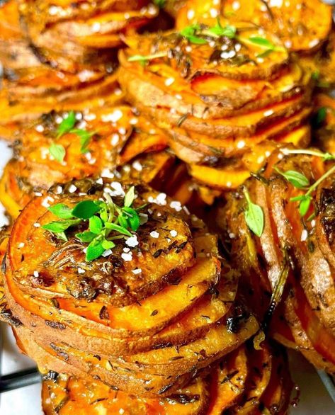 Rosemary and Thyme Sweet Potato Stacks Sweet Potato Rosemary Recipes, Crispy Sweet Potatoes, Potato Stacks Recipes, Sweet Potato Stacks, Easy Sweet Potato Recipes, Sweet Potato Side Dish, Side Dishes For Salmon, Sweet Potato Sides, Perfect Roast Potatoes