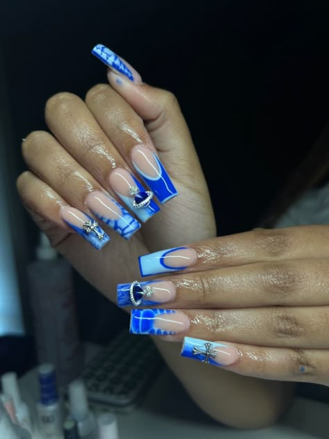 Royal Blue Nails Acrylic, Dark Blue Acrylic Nails, Nails Bleu, Sqaure Nails, Baby Blue Acrylic Nails, Sweet 16 Nails, Blue Wedding Nails, 16 Nails, Nail Designs Bling