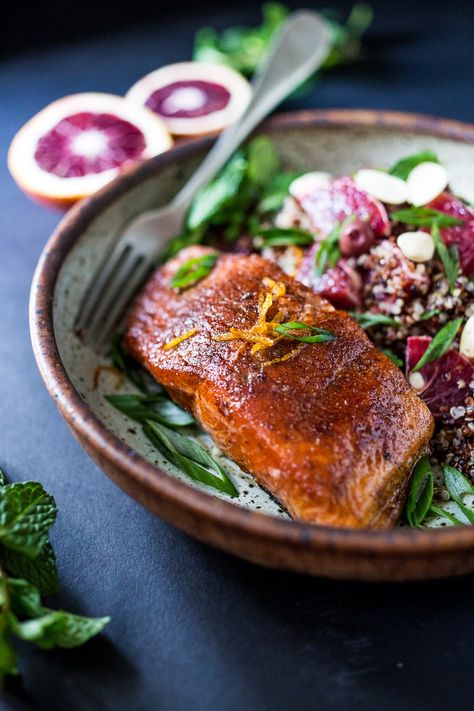 A healthy delicious recipe for Moroccan Salmon, paired with a Quinoa salad with orange, mint, almonds and olives. Simple, fast and easy. | www.feastingathome.com Moroccan Salmon Recipe, Moroccan Salmon, Feasting At Home, Healthy Salmon Recipes, Healthy Salmon, Think Food, Quinoa Salad, Delicious Healthy Recipes, Salmon Recipes