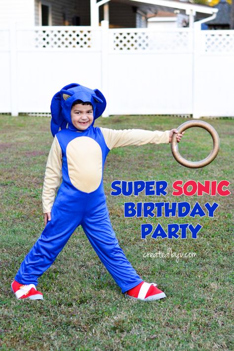 Super Sonic Birthday Party - created by v. Sonic Scavenger Hunt, Sonic Games Birthday Parties, Sonic Birthday Games, Sonic Birthday Party Games, Sonic 6th Birthday, Sonic Party Games, Super Sonic Birthday, Sonic Theme Birthday Party, Sonic Birthday Party Ideas