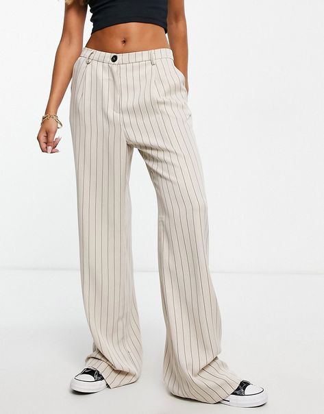 Trousers & Leggings by Bershka Treat your lower half Stripe print High rise Belt loops Three pockets Wide leg Bershka Wide Leg, Trouser Outfit, Tailored Pants, Straight Leg Trousers, Bandeau Top, Tailored Trousers, Outfits Casuales, Wide Leg Trousers, Stripe Print