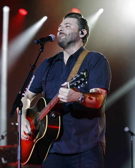 Country Music Photography, Chris Young Pictures 2024, Country Music Star Aesthetic, Chris Young Video, Chris Young Pictures, Nashville Bars, District Attorney, Nashville Hotels, Chris Young Music