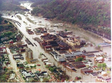 Williamson WVA and South Williamson, KY 1977 Flood Pikeville Kentucky, Mingo County, Virginia Hill, Pike County, Norfolk Southern, Country Roads Take Me Home, Take Me Home, Old West, Historical Sites