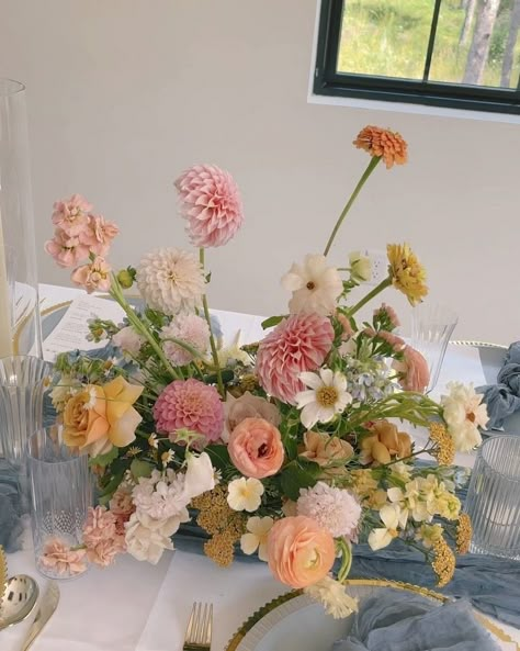 Wedding • Instagram Flower Party Themes, Pastel Pink Weddings, Wildflower Wedding Theme, California Poppies, Colorful Wedding Flowers, Bridal Shower Inspiration, Wedding Bouquets Pink, Flower School, Spring Wedding Colors