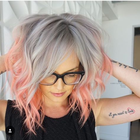 Pastel Pink Hair Ombre, Blorange Hair, Cheveux Oranges, Pink Ombre Hair, Pulp Riot Hair Color, Short Ombre Hair, Pulp Riot Hair, Hair Color Pastel, Olivia Culpo