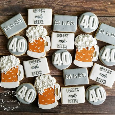 40th Birthday Cupcake Cakes For Men, 40th Fall Birthday Ideas, Cheers And Beers To 40 Years Cake, Cheers To 40 Years Cookies, Cheers Beers To 40 Years, 40th Birthday Desserts, Beers And Cheers To 40, Cheers To 40 Years Decorations, 40 Birthday Cookies For Men