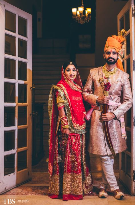 Beautiful weeding photo of Nirwan Rajput couple #rajputcouple #rajputcouples Rajput Groom Dress, Rajput Wedding Brides, Rajput Couple Pose, Couple Poses Rajputi, Rajput Wedding Poses, Rajasthani Wedding Couple, Rajputana Couple Photos, Rajputi Pose Couple, Rajputi Sherwani For Men