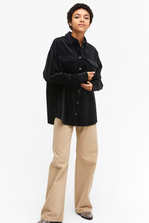 Corduroy shirt - Black magic - Tops - Monki NL Black Corduroy Outfit, Black Corduroy Shirt Outfit, Black Corduroy Jacket Outfit, Corduroy Shirt Outfit, Cord Shirt, Thrift Inspo, Worship Team, Puff Sleeve Shirt, Corduroy Shirt