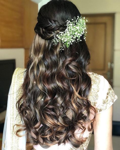 30+ Flawless Open Hairstyles For Your Wedding Functions! | ShaadiSaga Reception Hairstyles, Bridal Hairstyle Indian, Hairstyle Indian Wedding, Hairstyle Indian, Bridal Hairstyle Indian Wedding, Hair Wedding Styles, Open Hair, Engagement Hairstyles, Long Hair Wedding