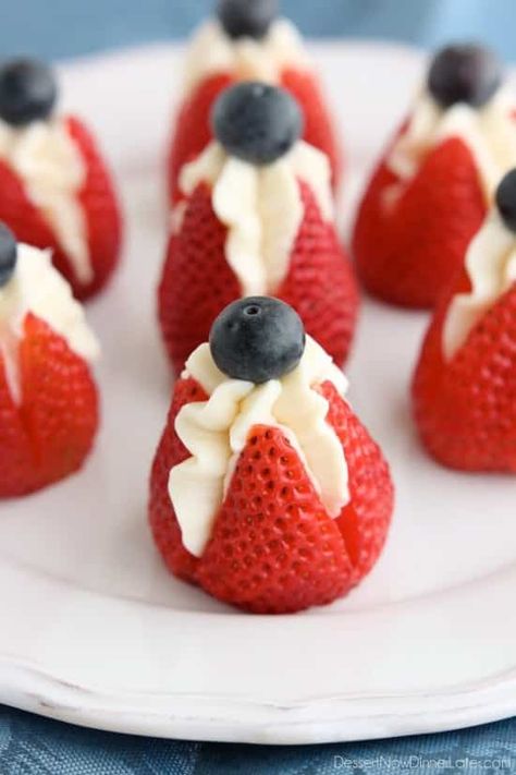 Try these easy red, white, and blue Cheesecake Stuffed Strawberries for a healthier patriotic dessert! Cheesecake Stuffed Strawberries, Stuffed Strawberries, Party Food Dessert, Patriotic Desserts, 4th Of July Desserts, Dessert Party, Summer Dessert, Party Desserts, Strawberry Cheesecake