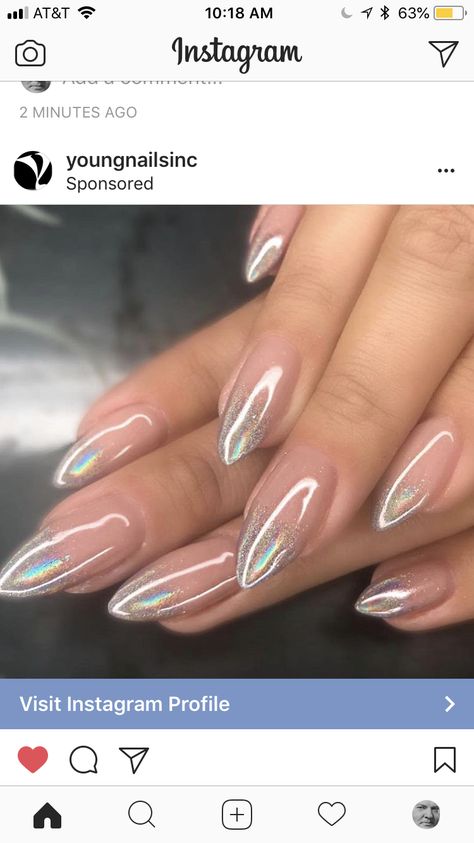 issa cute holo ombre Ombre Nail Art, Stiletto Nail Art, Ombre Nail, Nail Art Ombre, Makijaż Smokey Eye, Falling In Reverse, Latest Nail Art, Holographic Nails, Bling Nails