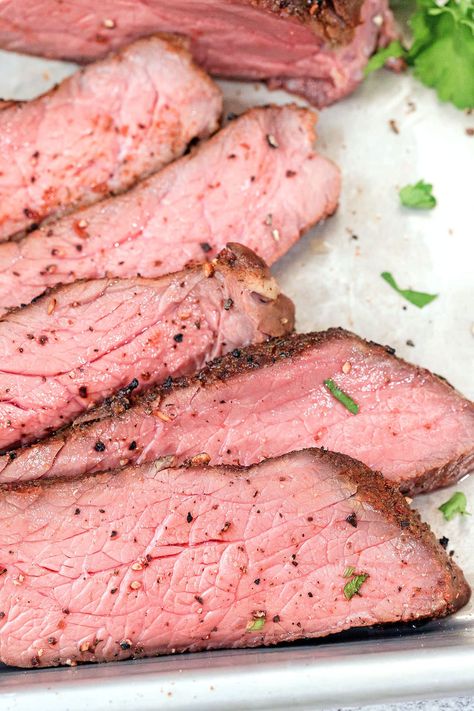 London Broil Sous Vide Recipes, Sous Vide London Broil Recipes, London Broil Sous Vide, Sous Vide London Broil, Broil Recipes, Oven Roasted Tri Tip, London Broil Steak, London Broil Marinade, Beef Au Jus