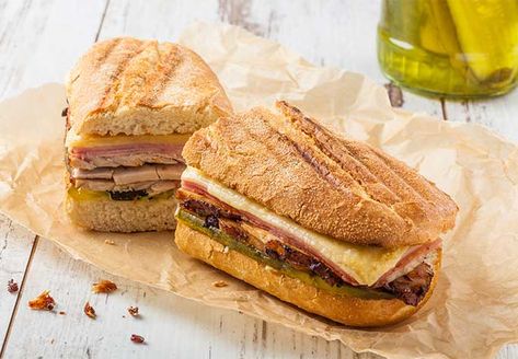 Pan Cubano, Bite Size Breakfast, Sandwich Cubano, Cuban Sandwich Recipe, Fruit Ice Pops, Pork Sandwich Recipes, Deli Tray, Cheese Pickles, Single Serve Meals