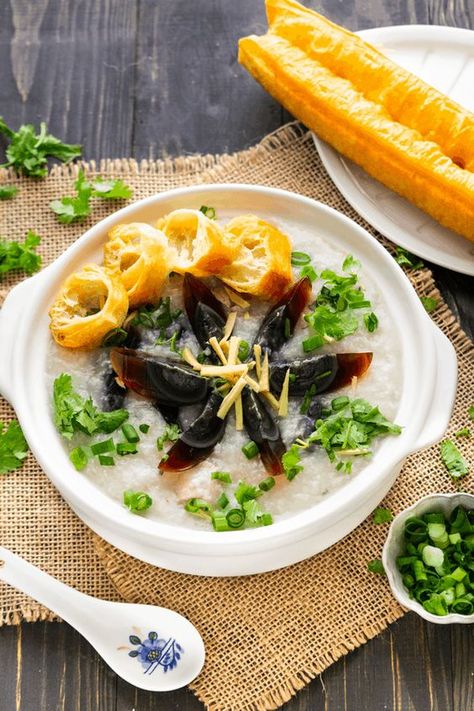 #centuryegg #cantonesefood #congee #centuryeggcongee Pork Congee, Asian Food Photography, Century Egg, Healthy Asian Recipes, Chinese Dishes, Chinese Cooking, Favorite Side Dish, Vietnamese Recipes, Slow Cooked