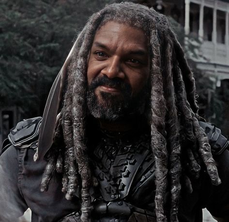 Twd Ezekiel, Ezekiel Twd, King Ezekiel, Twd Memes, Melissa Mcbride, Walking Dead, The Walking Dead, Jon Snow, Walking