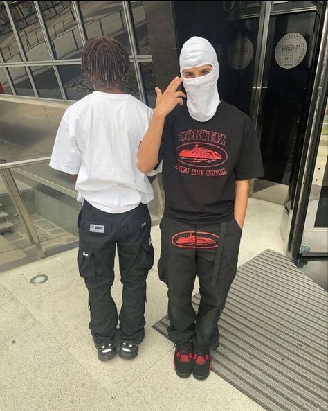 Uk Street Style, Y2k Outfits Men, Hype Streetwear, Cargo Outfit, Y2k Fits, Ab Workout Men, Drip Outfit Men, Black Men Street Fashion, Instagram Jewelry