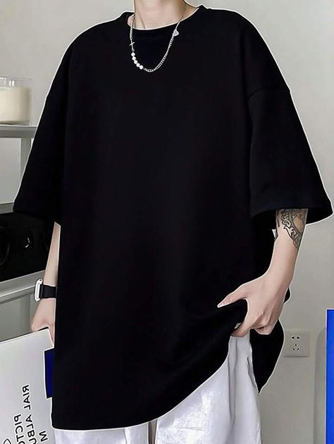 Black Casual Collar Half Sleeve Fabric Plain Embellished Slight Stretch Men Clothing Baggy Outfit Ideas, Korean Casual Outfits, Baggy Clothes, Guys Clothing Styles, Tomboy Outfits, Tomboy Style Outfits, Quick Outfits, Cool Outfits For Men, Round Neck Tees