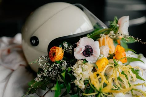 Green Shoes Wedding, Wedding Shoes Photography, Motorcycle Wedding, Biker Wedding, Bridesmaid Getting Ready, Bride And Groom Photo, Getting Ready Wedding, Wedding Photography Bride, Wedding Dresses With Flowers