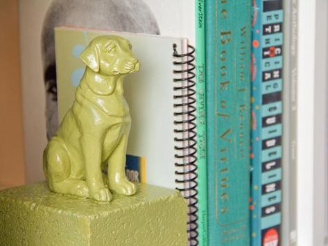 Tackle these fun, functional craft projects from HGTV using Mason jars, wine corks, buttons and other items you probably have around the house. Diy Dorm Room, Animal Bookends, Diy Bookends, Diy Dorm, Veterinary Assistant, Dorm Diy, Dorm Room Diy, Tin Can Crafts, Dollar Store Hacks