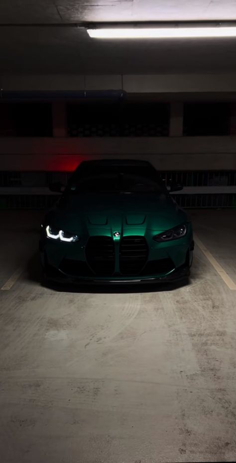 Trading Wallpaper Iphone, Trading Wallpaper, Ma Wallpaper, Bmw M4 G82, Bmw M4, Wallpaper Iphone, Sports Car, Bmw, Sports