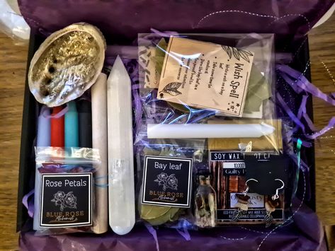 Small Witchy Mystery Box - Witchcraft - Spell Candles - Jewellery - Crystals - Herbs - Wax Melts Witchy Mystery Box Ideas, Enchanted Items, Mystery Box Ideas, Beginner Witchcraft, 22nd Bday, Chinese New Year Crafts For Kids, Book Subscription Box, Spell Candles, Magical Items