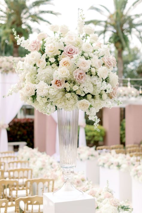 Tea Garden Wedding, White Wedding Flowers Centerpieces, Wedding Cermony, Wedding Columns, St Pete Wedding, Wedding Vase Centerpieces, Pink And White Weddings, White Centerpiece, Aisle Flowers