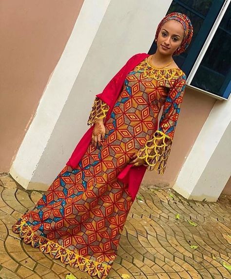 Guinea Styles For Women, African Prom Dresses Ankara, African Maxi Dress Ankara, Muslim Outfit, Kaftan Women, Ankara Dress Designs, Nigerian Lace Styles Dress, 2piece Outfits, Best African Dresses