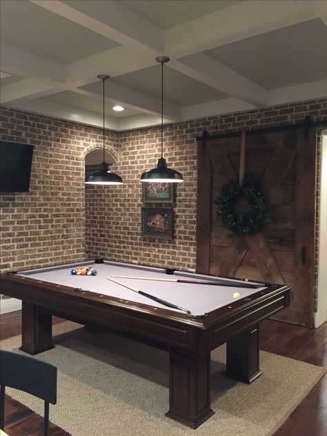 Industrial Billiard Room, Man Cave Basement Pool Table, Pool Table Bar Aesthetic, Snooker Table Room, Badement Pool Table, Modern Fireplace Ideas Living Rooms, Game Room Ideas, Billiards Room, Pool Hall