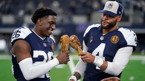 Nfl Thanksgiving, Dallas Cowboys Party, Cowboys Players, Nfc East, Turkey Legs, Dak Prescott, Washington Commanders, Nfl History, World News Today