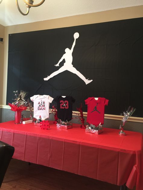 Jordan Baby Shower Theme, Jordan Decorations, Jordan Baby Shower, Basketball Baby Shower, Red Baby Shower, Babby Shower, Baby Shower Party Themes, Boy Baby Shower Themes, Baby Shower Backdrop