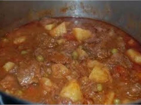 Crockpot Carne Guisada Recipe Beef Caldo, Latina Kitchen, Guisada Recipe, Mexican Beef Stew, Mexican Stew, Carne Guisada, Mexican Beef, Stew Meat, Hispanic Food