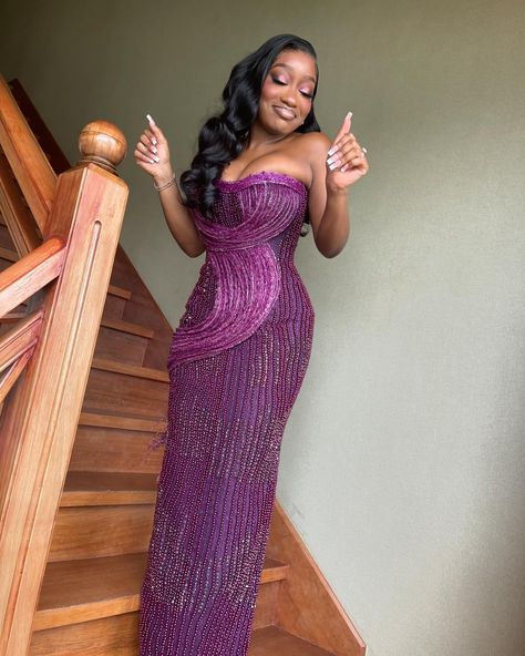 BEAUTIFUL OYIN IN CAREWCOUTURE 💜 Dress @carewcouture That Last Slide Though🥰🥰🥰🥰 ____________________________________ WE SHIP WORLDWIDE ____________________________________ For Custom Made Pieces Or Further Enquiries .. Kindly Send Us A WhatsApp Message On +2348133158305 ••••••••••••••••••••••••••••••••••••••••••• #weddings #america #london # fashioninspiration #waistsnatched #carewcouture #designersinlekki #lagosdesigner#bespoke #baltimore #atlanta #califonia#carewcouturewoman#fashion #st... 18th Birthday Dress, Aso Ebi Lace Styles, Prom Dress Inspo, Nigerian Lace Styles Dress, Nigerian Lace Styles, Dinner Dress Classy, Lace Styles, African Lace Dresses, Cute Prom Dresses