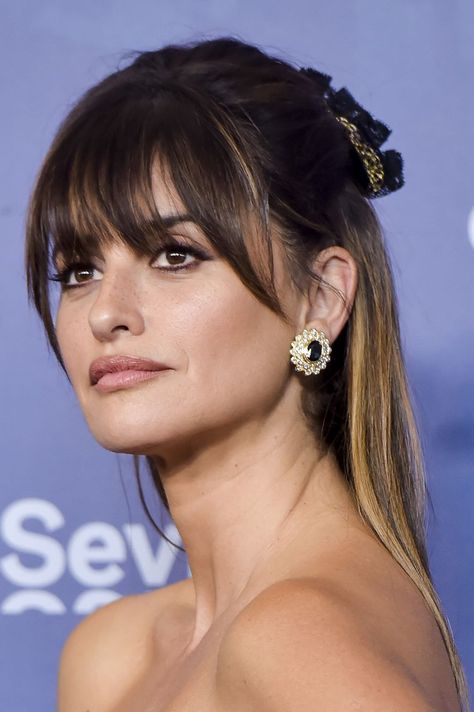 The 20 Best Celebrity Bangs to Inspire You Mid Length Hair With Bangs, Celebrity Bangs, Growing Out Bangs, Wavy Lob, How To Cut Bangs, Wispy Bangs, Long Bangs, How To Style Bangs, Penelope Cruz