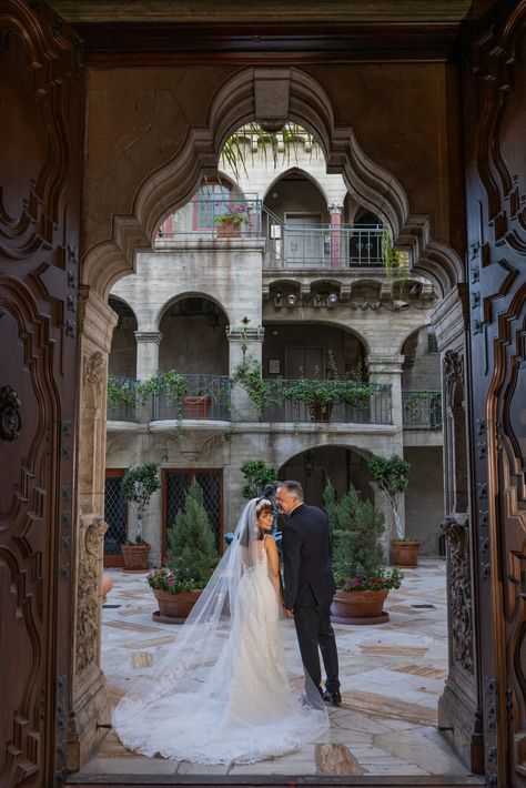 Mission Inn Wedding, Mission Inn Riverside Wedding, Riverside Mission Inn, Riverside Weddings, Mission Inn, Inn Wedding, Wedding Aesthetic, Wedding Picture, Wedding Poses