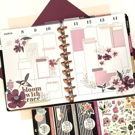 April Planner, Happy Planner Ideas, Staying Focused, Happy Planner Layout, Planner Layouts, Vertical Planner, Plan With Me, Planner Set, Planner Spread