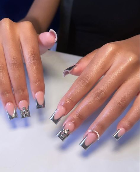 Sliver Nails, Short French Tip Nails, Grey Acrylic Nails, Grey Nail Designs, French Tip Acrylic Nails, Blush Nails, Short Square Acrylic Nails, Acrylic Nails Coffin Pink, Unique Acrylic Nails