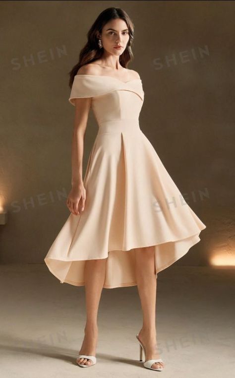 Embrace the romance of fall with this beautifully designed homecoming dress. Ideal for your special hoco evening! 🍁 #HocoDress #FallOutfit #AutumnRomance Fall Hoco Dresses, Fall Homecoming Dresses, Autumn Romance, Dress Inspiration, Hoco Dresses, Homecoming Dress, Fashion Online Shop, Online Fashion, Homecoming Dresses