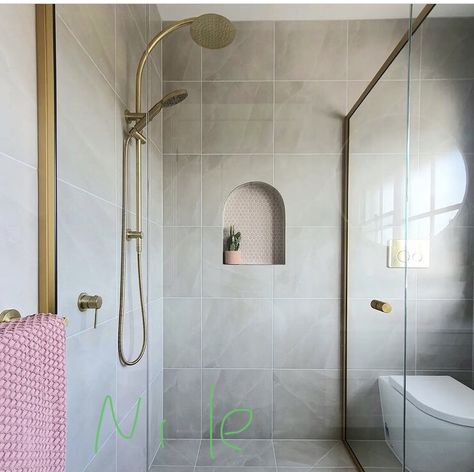 Shower Niche Arch, Arched Niche Bathroom, Arch Bathroom Niche, Arch Shower Niche, Arched Shower Niche, Shower Shelving, Shower Alcove, Bathroom Niche, Shower Over Bath