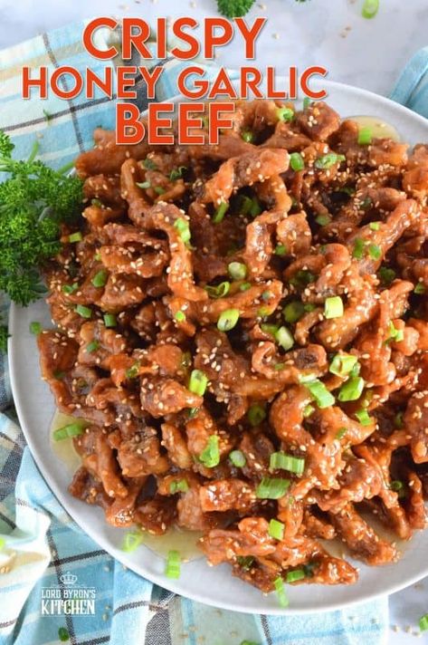 Sliced Steak Recipes, Honey Garlic Beef, Sliced Beef Recipes, Rice And Broccoli, Steak And Rice, Beef Ribs Recipe, Ginger Beef, Steamed Veggies, Garlic Beef