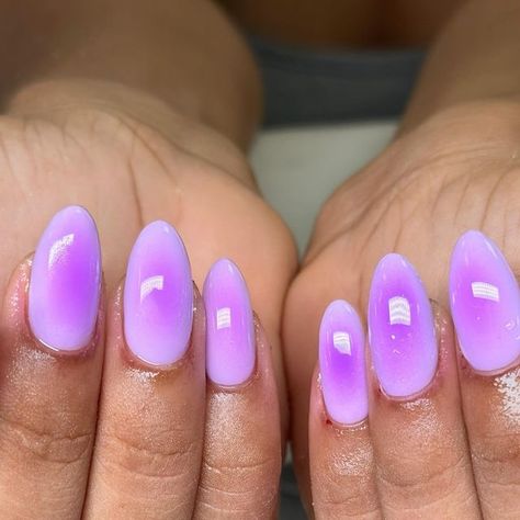 Purple Squoval Nails, Easter Purple Nails, Gel Nails Ideas Purple, Lilac Aura Nails, Aura Nails Summer 2024, Purple Aesthetic Nails, Lavender Aura Nails, Light Purple Nail Designs, Cute Nails Purple