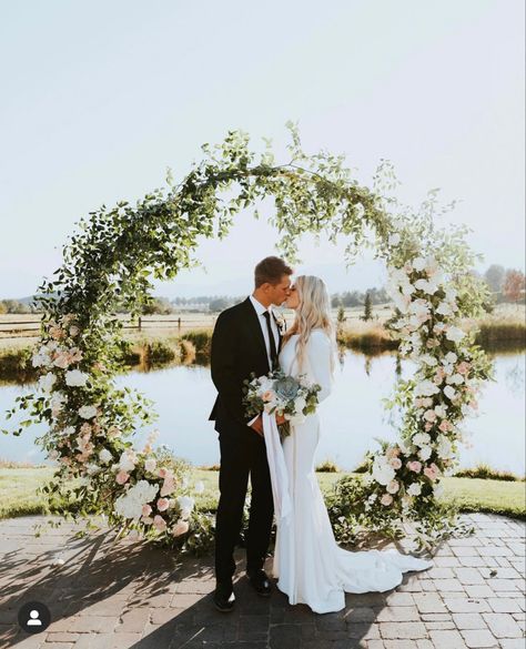 Wedding Poses Ideas, Wedding Ceremony Floral Arch, Utah Bridals, Wedding Design Board, Wedding Jitters, Early Spring Wedding, Circle Arch, Salt Lake City Wedding, May Wedding