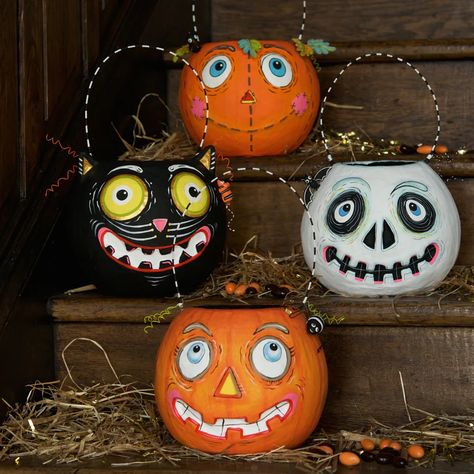 Halloween - Glitterville Studios Witch Ornaments, Pumpkin Gourds, Painted Buckets, Halloween Rock Painting, Nut Cups, Halloween Pumpkin Crafts, Enchanted Party, Treat Bucket, Pumpkin Bucket