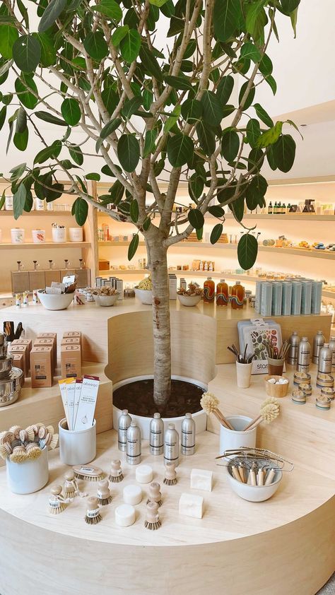 Pop Up Tea Shop, Wellness Retail Store Design, Shop In Shop Design Retail, Goop Store, Pop Up Store Concept, Boutique Pop Up Shop, Pop Up Store Design, Pop Up Retail, Retail Store Layout