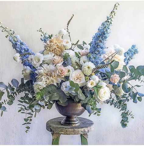 Spring Flower Arrangements Centerpieces, Blue Flower Arrangements, Spring Flower Arrangements, Spring Floral Arrangements, Faux Floral Arrangement, Memorial Flowers, Flower Arrangements Diy, Beautiful Flower Arrangements, Wedding Flower Arrangements