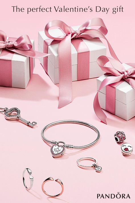 Seen something you love? Drop a few hints this Valentine’s Day to get the gift you really want. Whether it’s a floating locket, a new heart charm or a sparkling ring. Make it a day to remember and celebrate your love with beautiful gifts from PANDORA Jewelry. Selamat Hari Valentine, Jewelry Photography Styling, German Silver Jewelry, Mall Of America, Hari Valentine, Jewelry Photoshoot, Close Friends, Jewelry Photography, Valentines Jewelry